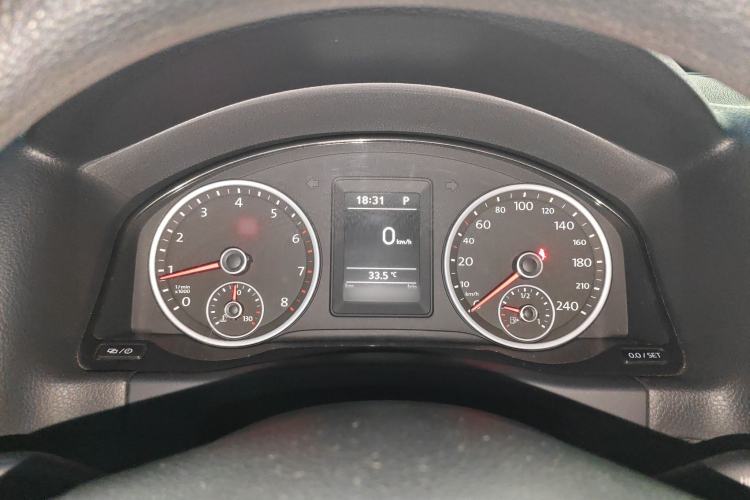 Used Volkswagen Tiguan L 2016 280TSI Automatic Two-Wheel-Drive Silk Road Style Edition
