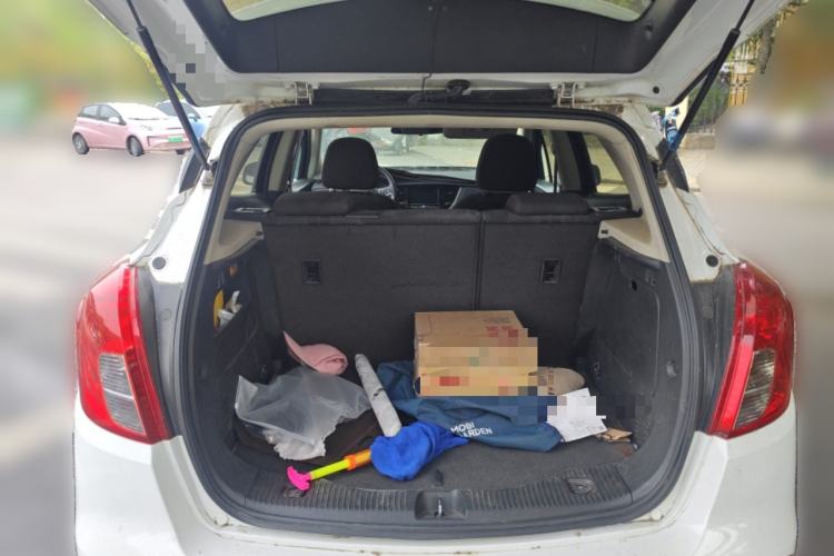 Used Buick Encore 2018 18T Automatic Two-Wheel Drive Urban Leading Model Trunk