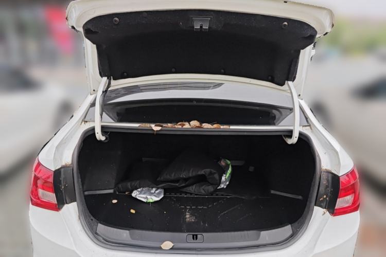 Used Buick GT 2016 15N Automatic Luxury Edition Trunk