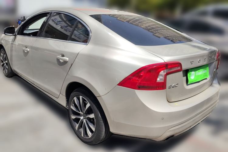 Used Volvo S60 2018 S60L T3 Smart Progress Edition
