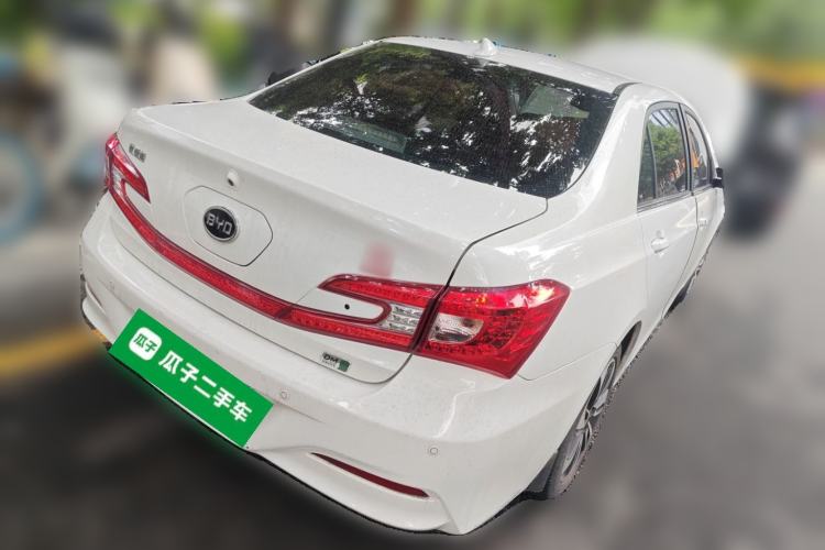 Used BYD Qin New Energy 2015 1.5T Dual-Crown Flagship Plus Edition Rear Right 45 Deg