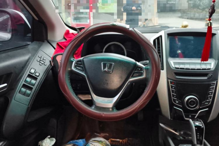Used Luxgen U6 SUV 2015 1.8T ZhiZun Model