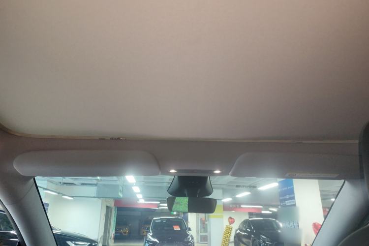 Used Tesla Model Y 2025 Long-Range All-Wheel Drive First Edition