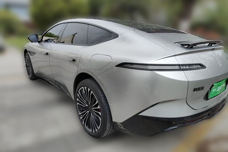 Used Avatr 12 2025 Ultra Extended-Range Edition Rear Left 45 Deg