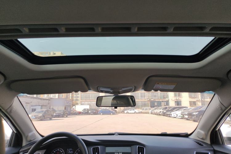 Used Roewe 360 2018 PLUS 1.5L Automatic Luxury Edition Headliner