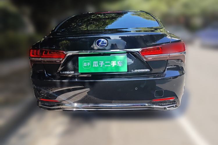 Used Lexus LS 2018 500h Executive Edition China V Standard