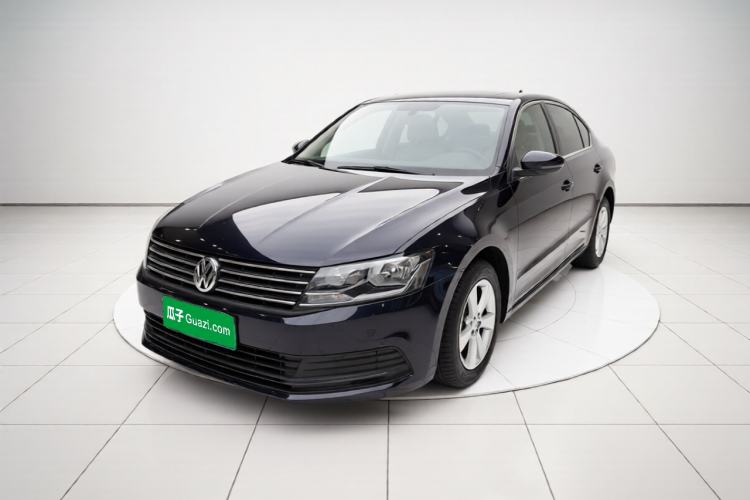 Used Volkswagen Lavida 2015 1.6L Automatic Fashion Edition