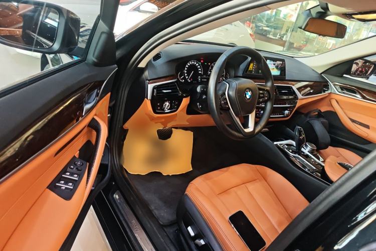 Used BMW 5 Series 2018 528Li Launch Special Edition
