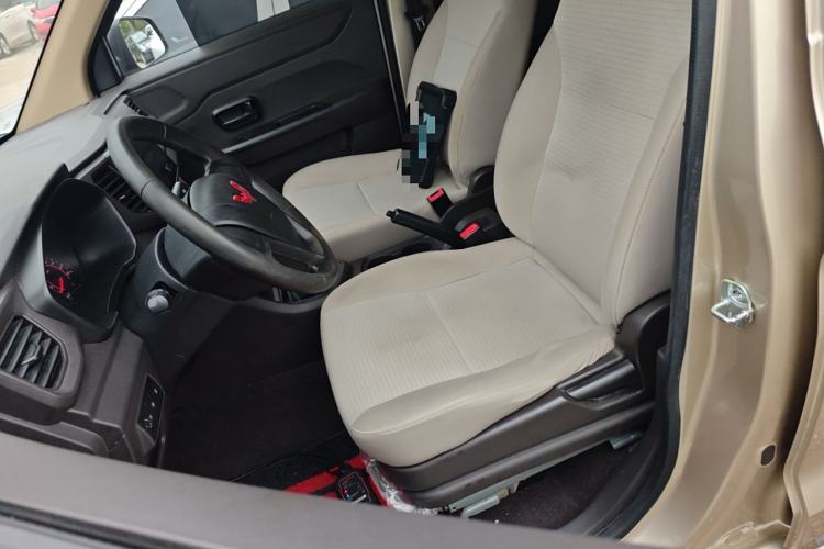 Used Wuling Hongguang V 2022 1.5L Jingqu Version Hydraulic Power Steering LAR
