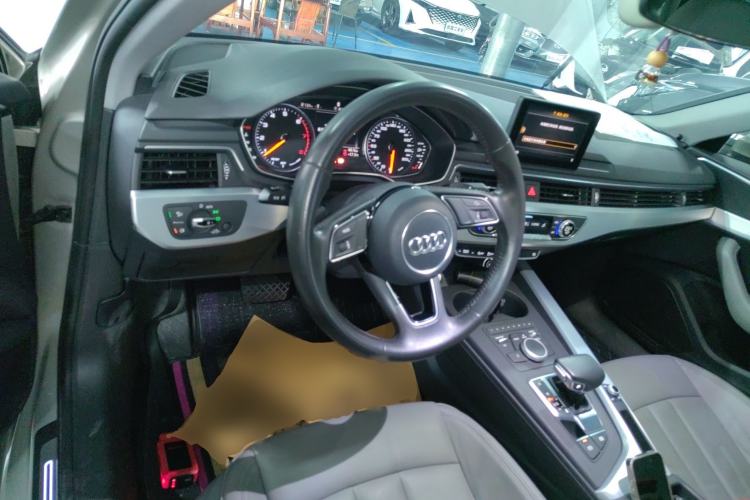 Used Audi A4L 2017 40 TFSI Style Edition