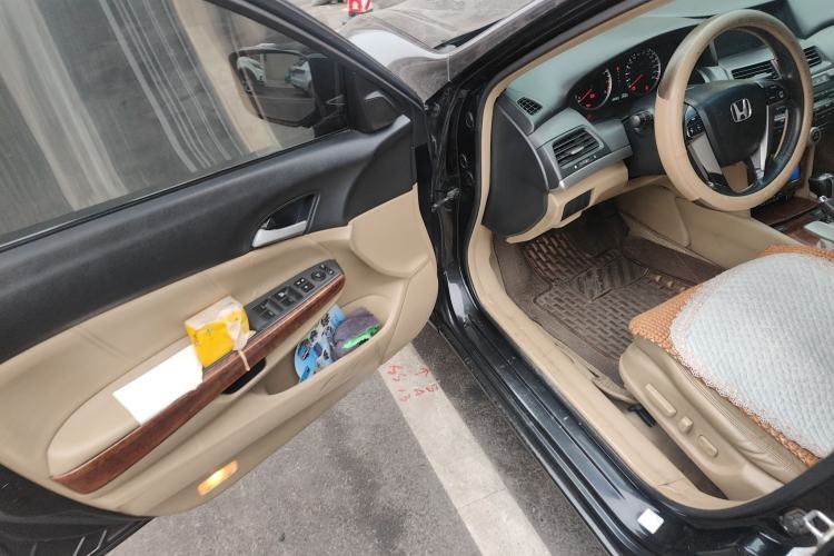 Used Honda Accord 2011 2.0L EX Driver Seat