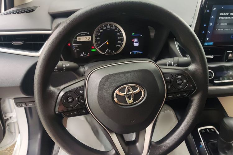 Used Toyota Corolla 2021 Dual-Motor 1.8L E-CVT Elite Edition Steering Wheel