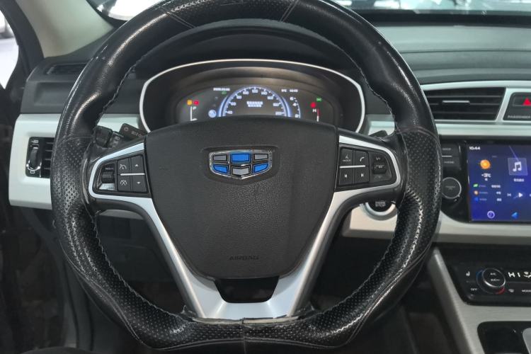 Used Geely Auto Emgrand X7 Sport 2018 1.8TD Automatic Two-Wheel Drive Smart Connect 4G Internet Edition