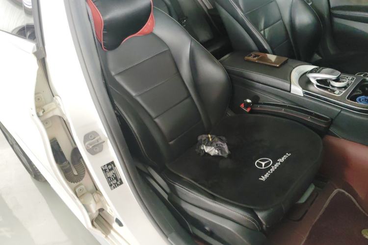 Used Mercedes-Benz C-Class 2018 C 180 L Fashion Edition Sport Version Right Front Seat