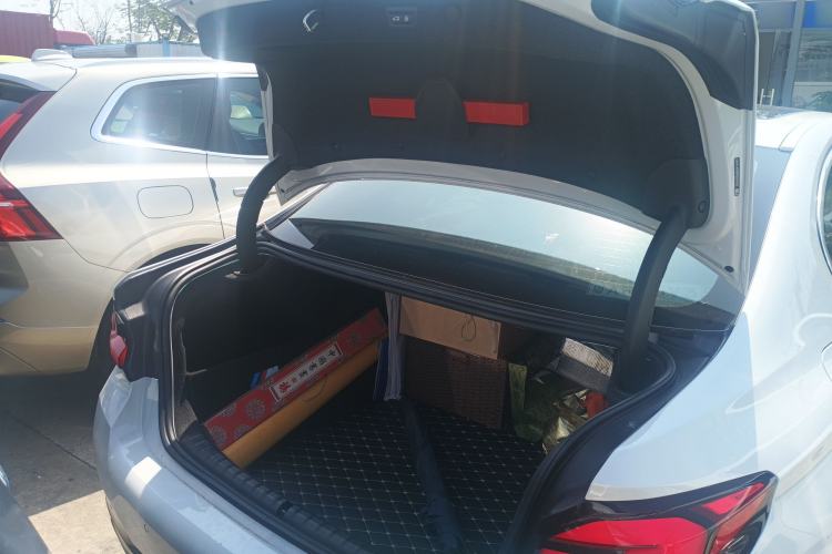 Used BMW 5 Series 2022 Second Facelift 530Li Leading Edition M Sport Package
