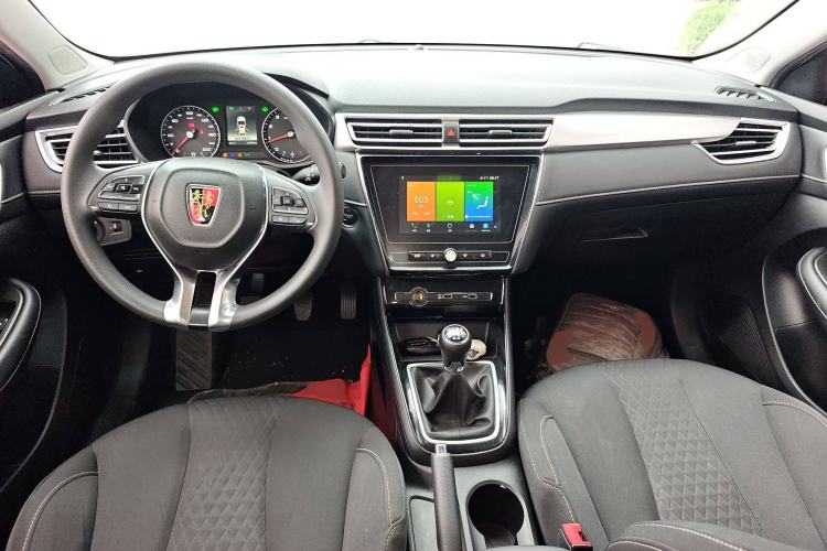 Used Roewe i5 2020 1.5L Manual 4G Connect Luxury Edition