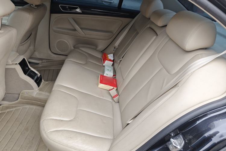 Used Volkswagen Passat 2011 1.8T Automatic Luxury Model
