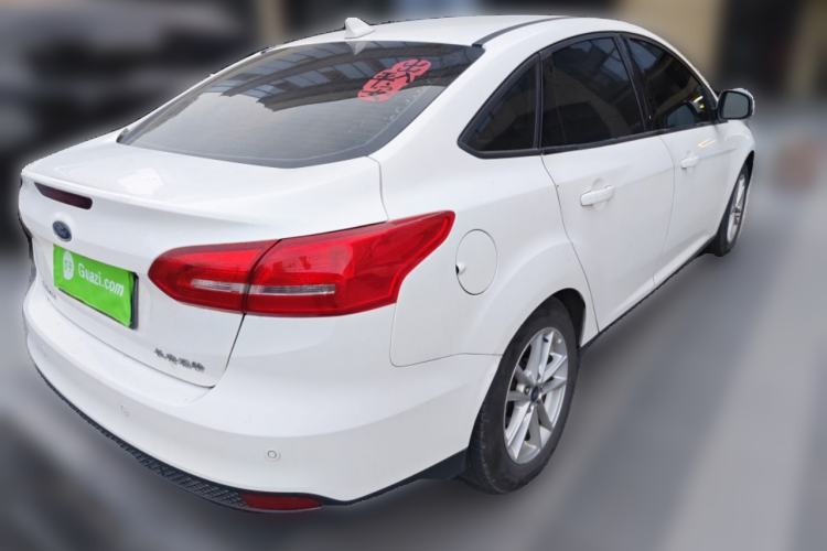 Used Ford Focus 2018 Sedan Classic 1.6L Automatic Trendy SmartDrive Edition Rear Right 45 Deg