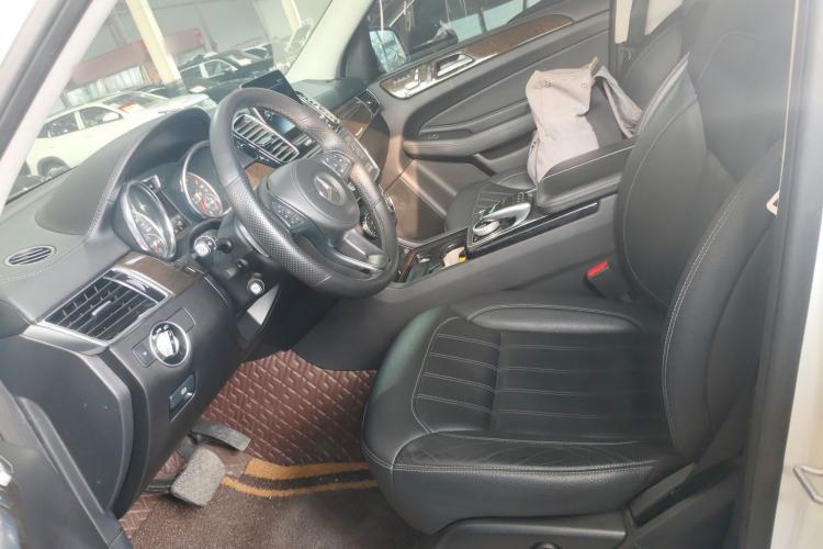 Used Mercedes-Benz GLS 2017 GLS 400 4MATIC Dynamic Model