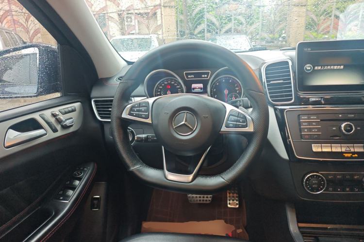 Used Mercedes-Benz GLE Coupe 2015 GLE 450 AMG 4MATIC Coupe SUV
