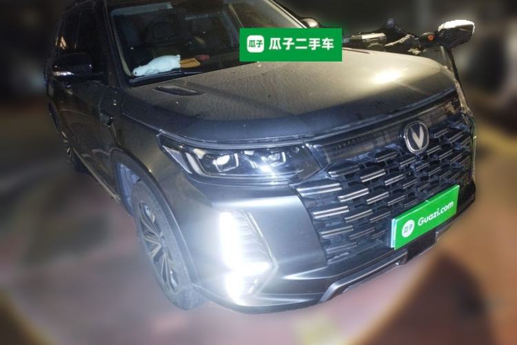 Used Changan CS95 2023 2.0T Two-Wheel Drive Luxury PLUS
