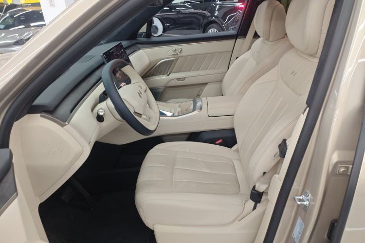 Used ONVO Luxeed L90 2025 Model—Max Six-Seater Version