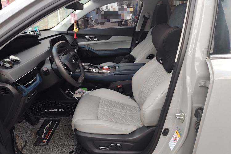 Used Changan UNI-K iDD 2022 Blue Whale iDD 130km 1.5T Prestige Model
