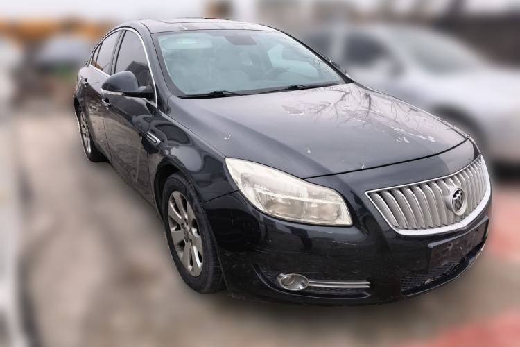 Used Buick Regal 2012 2.0L Luxury Edition Front Right 45 Deg