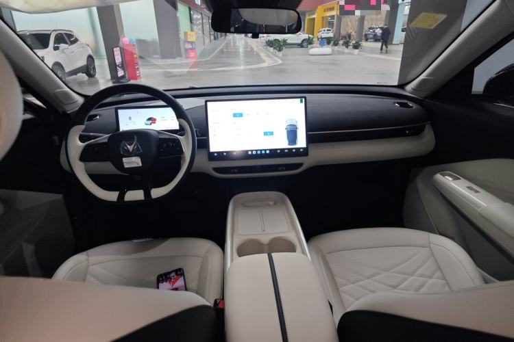 Used ARCFOX T1 2025 Model 425 PLUS