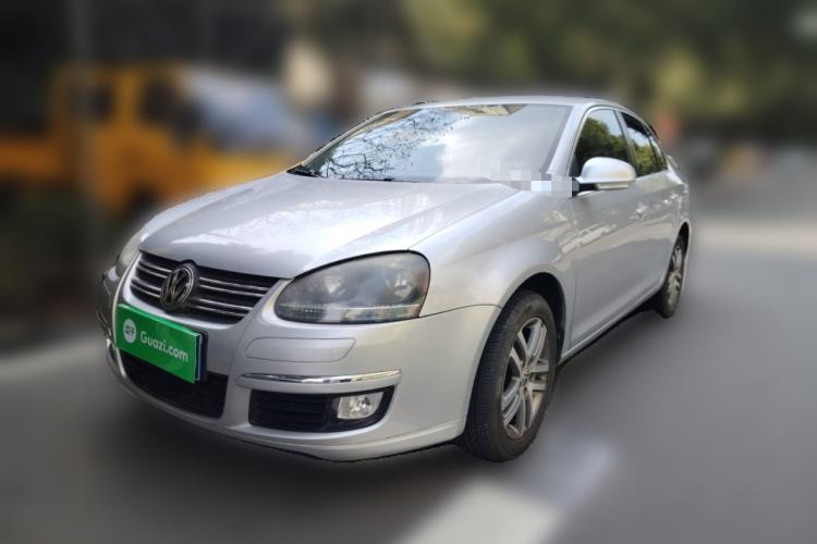 Used Volkswagen Sagitar 2011 1.6L Manual Fashion Edition