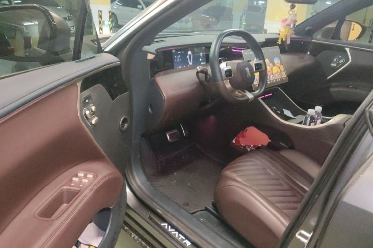 Used Avatr 11 2023 Long-Range Single-Motor Version 5 Seats Driver Seat