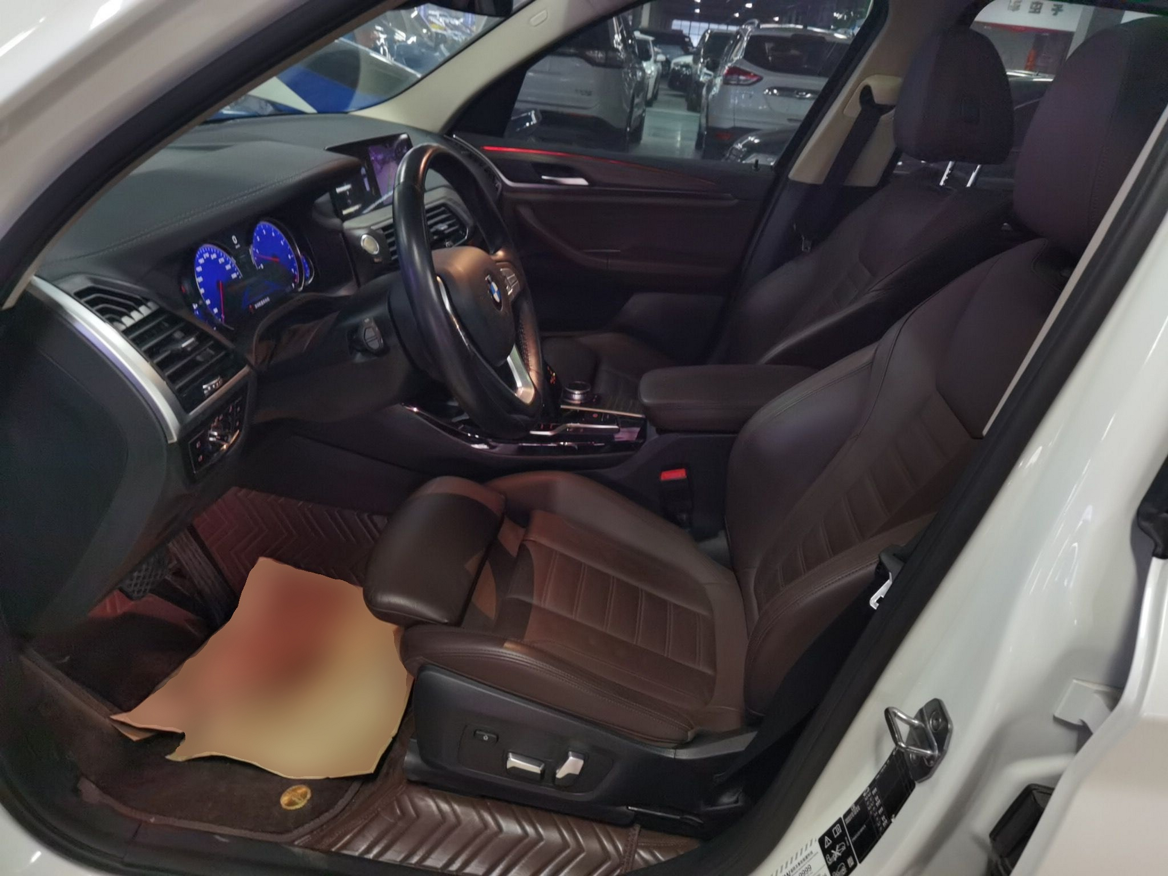 Interior delantero