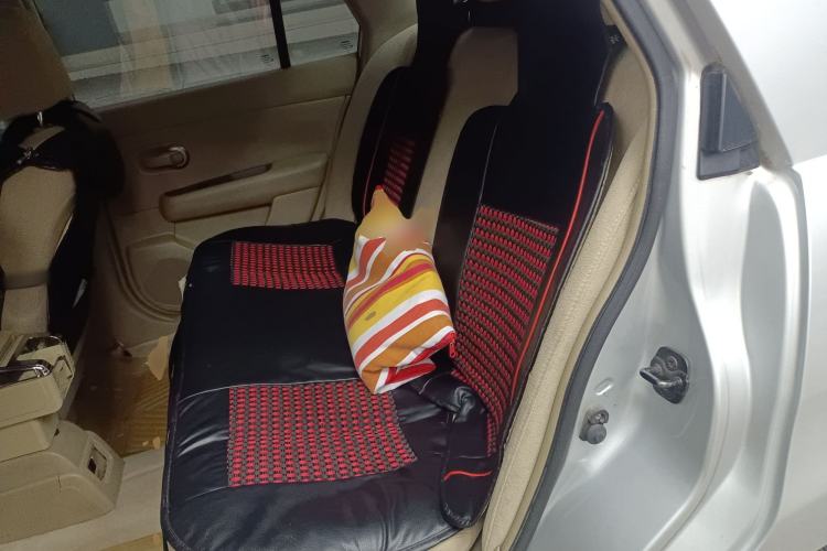 Used Nissan Tiida Sedan 2008 1.6L Manual Fashion Edition