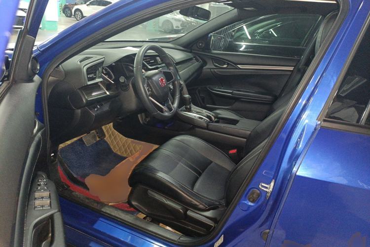 Used Honda Civic 2021 HATCHBACK 220TURBO CVT New Trendsetter