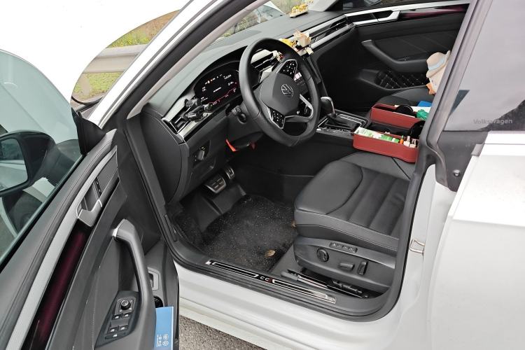 Used Volkswagen FAW-Volkswagen CC 2023 380TSI Striking Edition
