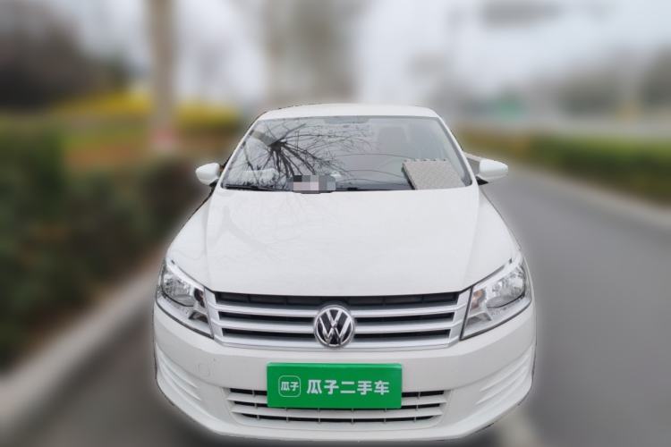 Used Volkswagen Santana 2015 1.6L Manual Fashion Edition Front