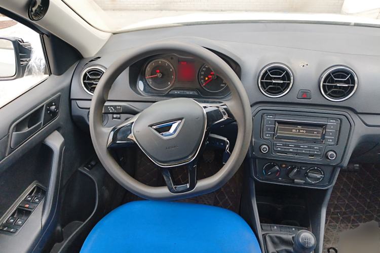 Used Jetta VA3 2019 1.5L Manual Entry-Level Version Steering Wheel