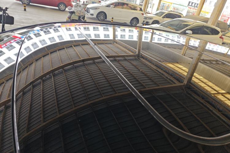 Used Toyota Camry 2015 Dual-Engine 2.5 HG Luxury Navigation Edition Roof