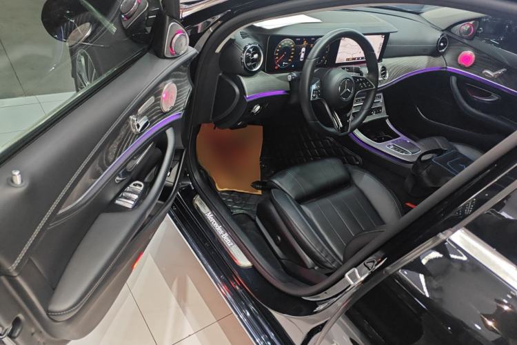 Used Mercedes-Benz E-Class 2022 E 260 L Driver Seat