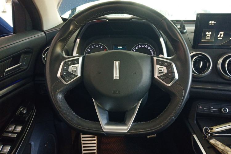 Used Wey VV5 2017 2.0T Ultra-Luxury Version