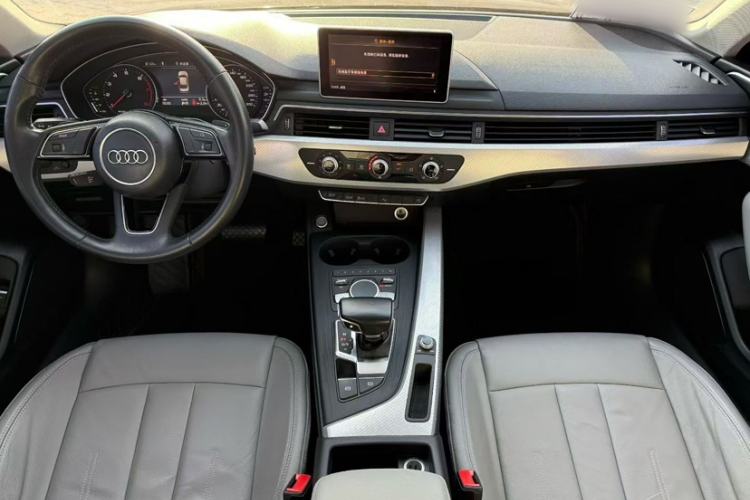 Used Audi A4L 2017 Plus 40 TFSI Ambition Model