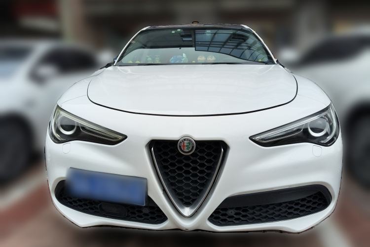 Used Alfa Romeo Stelvio 2017 2.0T 200HP Elite Edition
