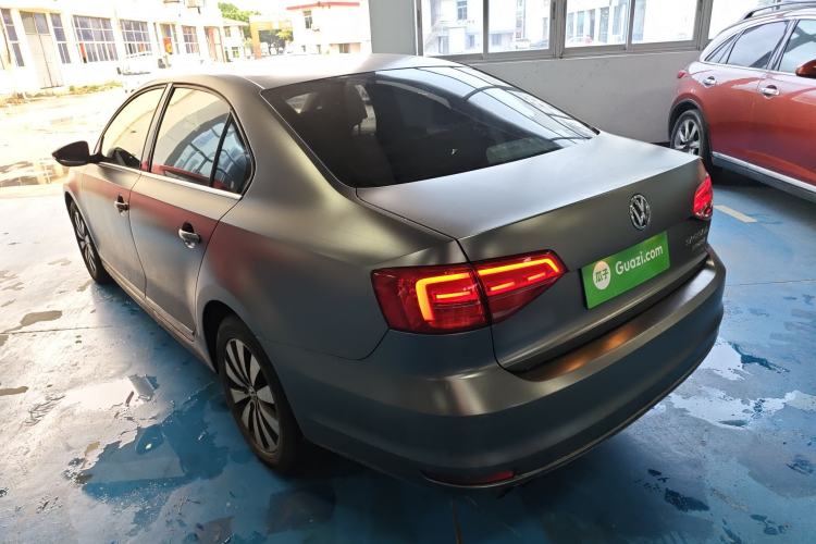 Used Volkswagen Sagitar 2017 230TSI Automatic Comfort Version