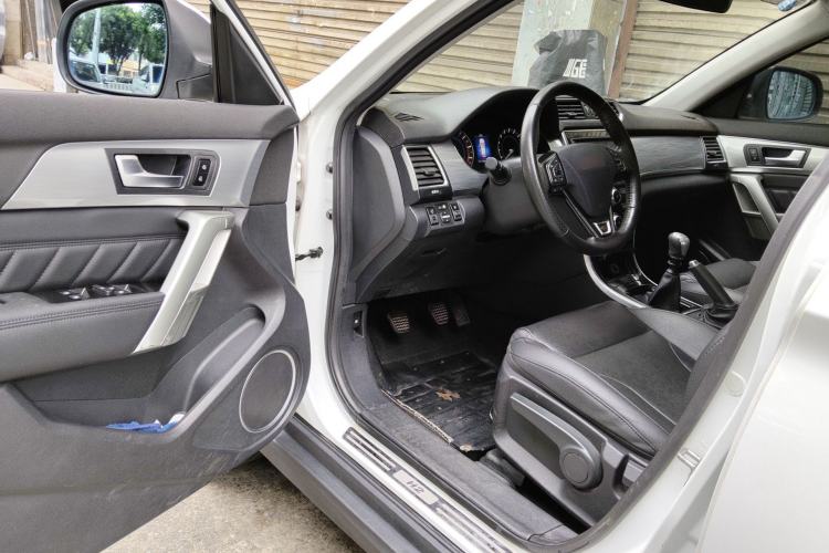 Used Haval H2 2014 1.5T Manual Two-Wheel Drive Elite Edition Driver Seat