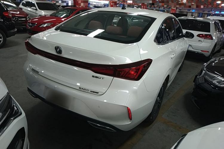 Used CHANGAN Eado 2022 PLUS Blue Whale NE 1.4T GDI DCT Prestige Edition

