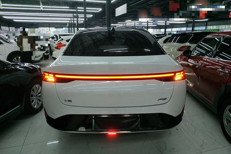 Used XPeng P5 2022 550E Exterior 4