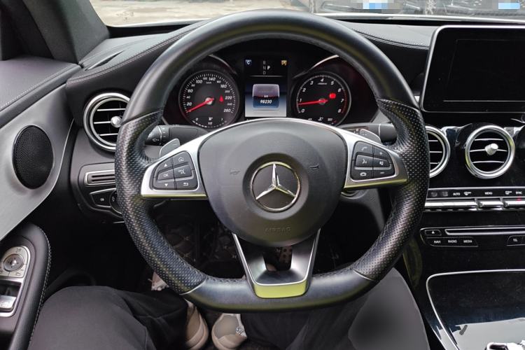 Used Mercedes-Benz C-Class 2018 C 200 Coupe Steering Wheel