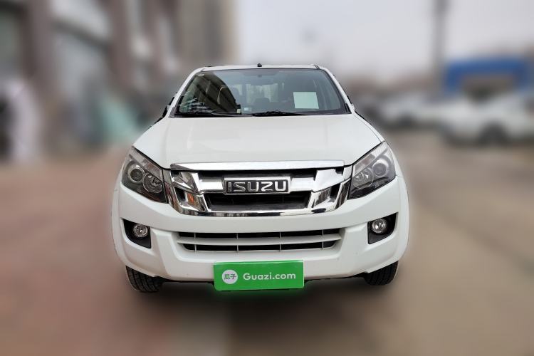 Used Isuzu D-MAX 2015 2.5T Four-Wheel Drive Automatic Ultra-Luxury Version 4JK1 Exterior 1