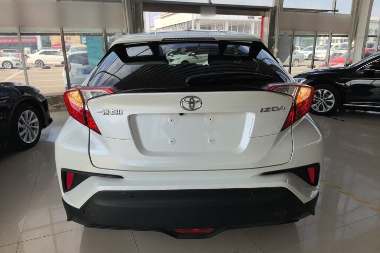 Used Toyota IZOA 2021 2.0L Yixing Version