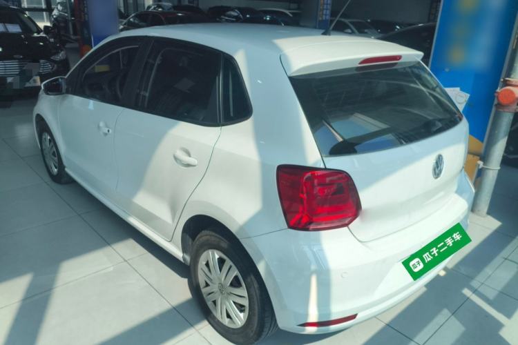 Used Volkswagen Polo 2016 1.4L Manual Fashion Model